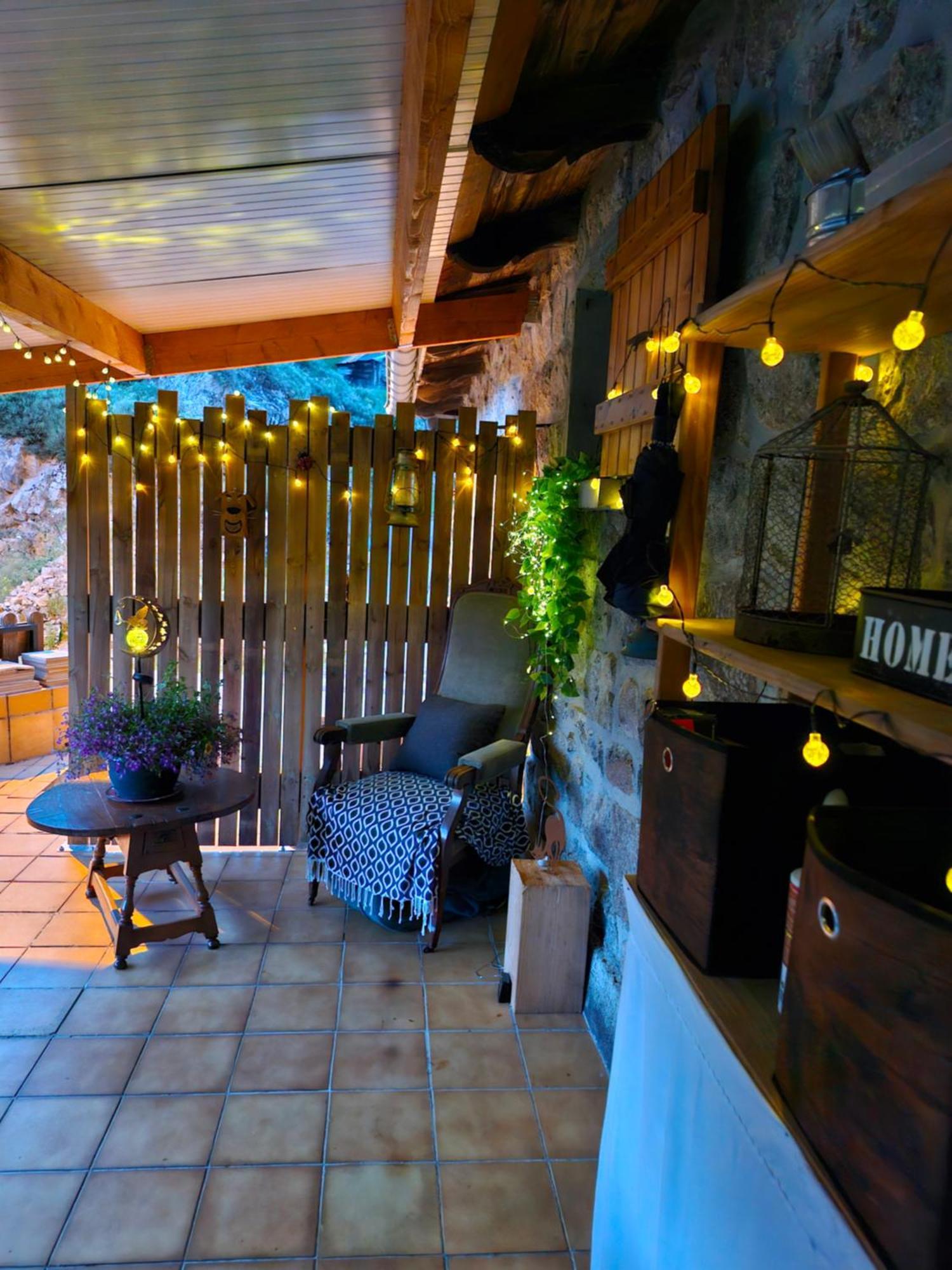 La Cabane Des Lucioles Saint-Julien-Boutieres Exterior foto